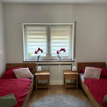 Apartment Fuer 2 Personen Wiesbaden Exterior foto